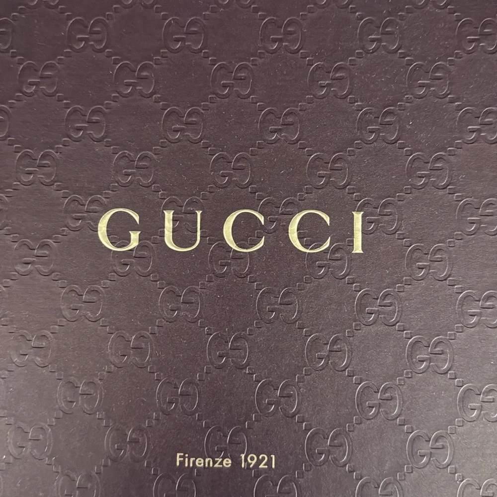GUCCI DARK BROWN EMBOSSED GIFT BOX